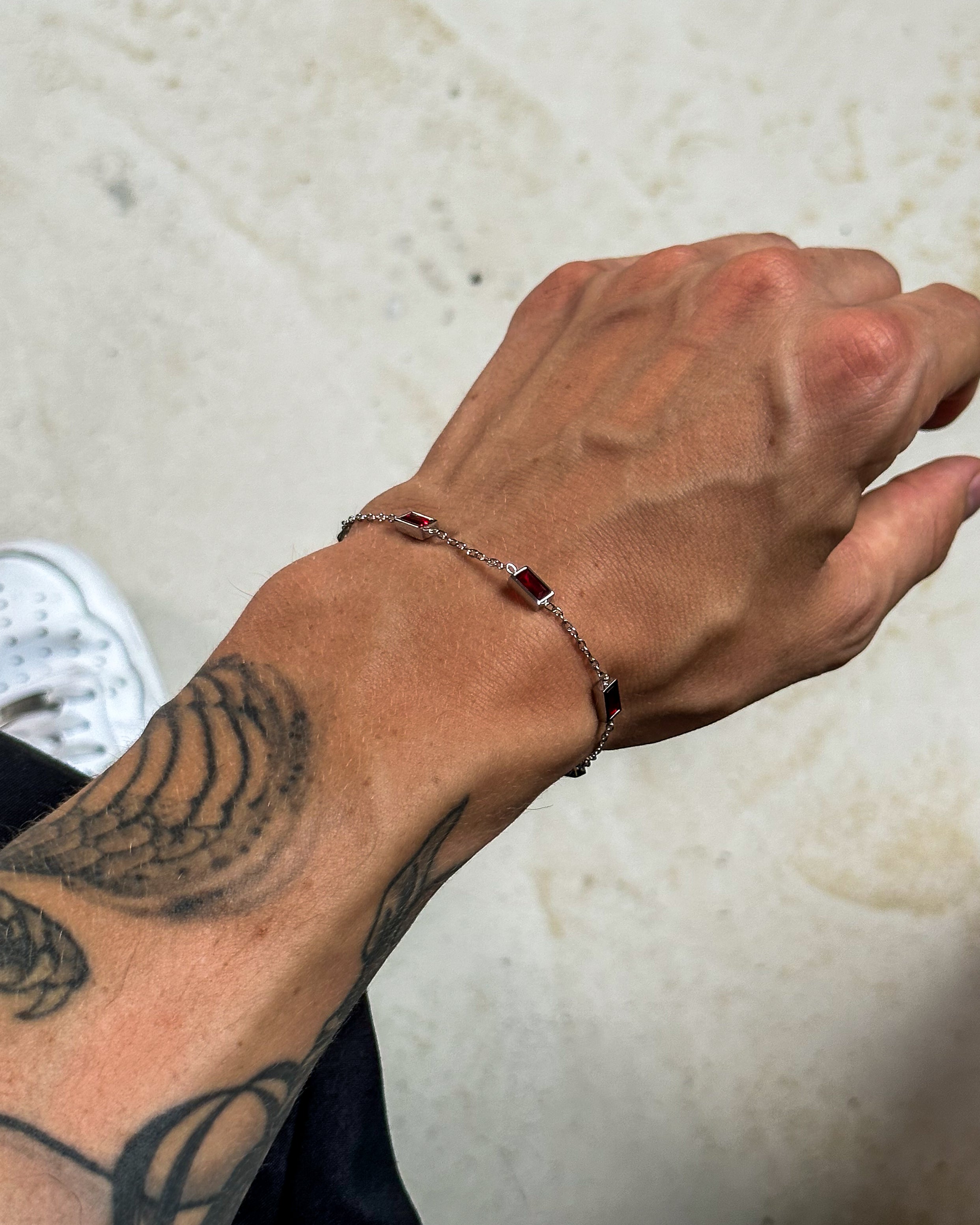 unshinebar-gemstone-armband-silber-rot-zirkonia image 3