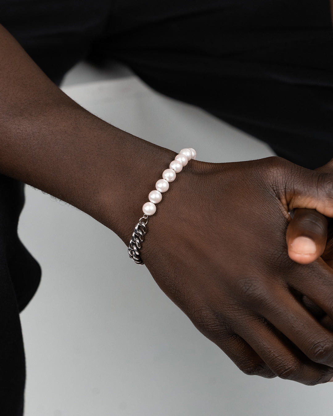 unshinebar-pearl-cuban-armband-silber-perlen-8mm image 5