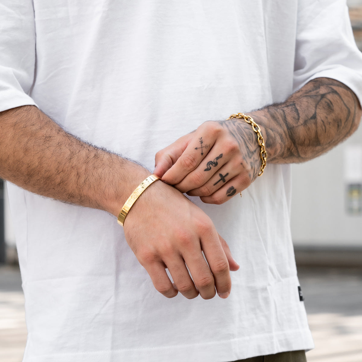 unshinebar-bangle-armband-gold-armreif-18k-8mm image 4