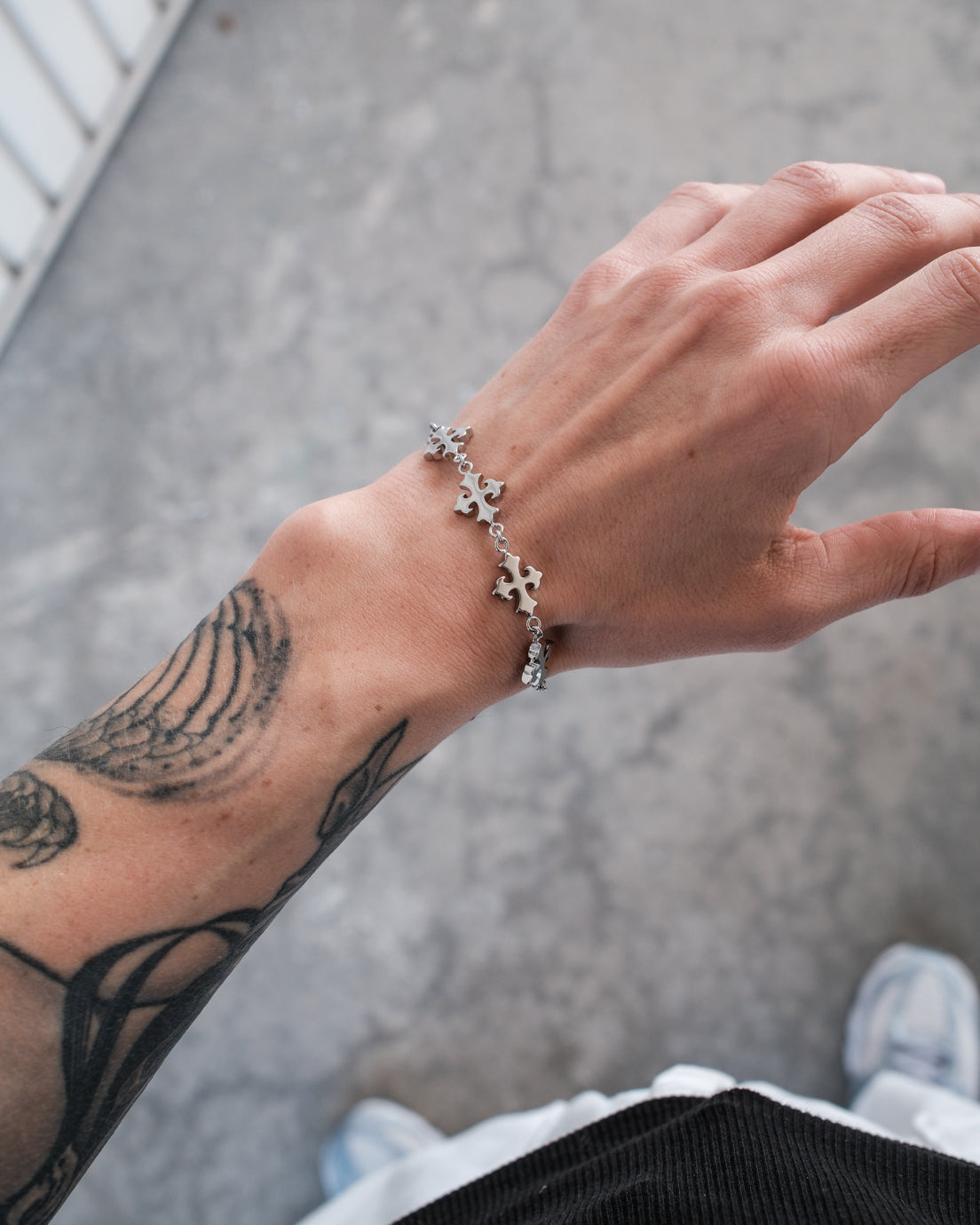 unshinebar-legacy-cross-armband-silber-18cm-edelstahl image 3