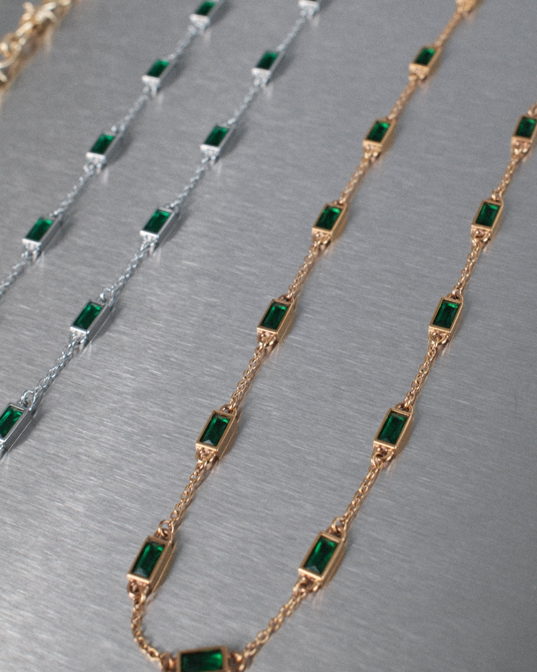 unshinebar-gemstone-chain-green-gold-tennis-kette image 5