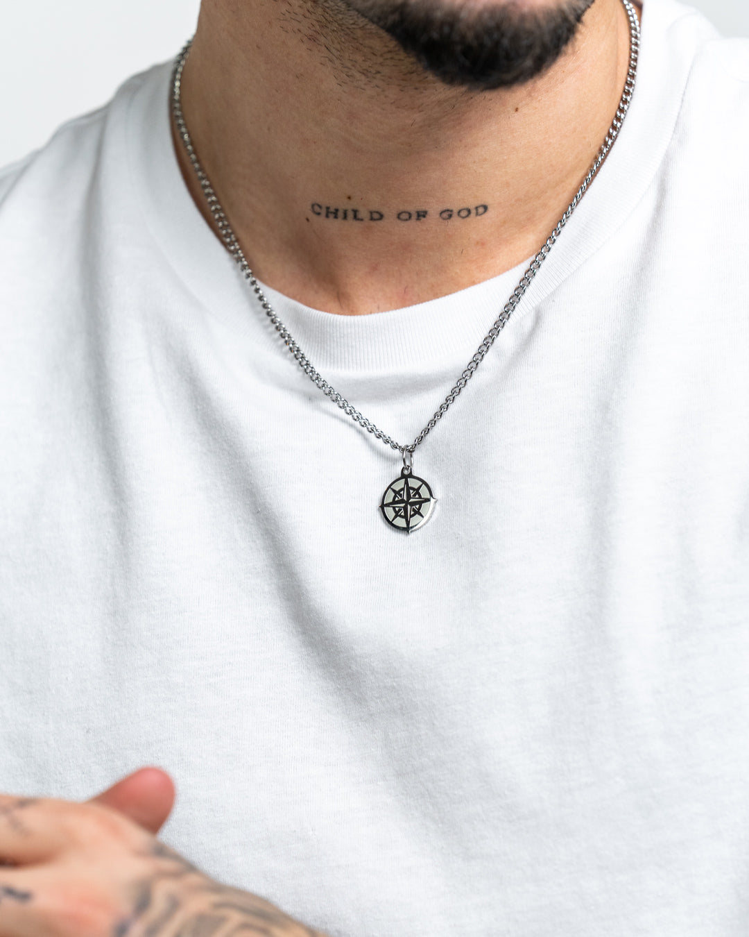 unshinebar-compass-kette-silber-kompass-edelstahl image 2