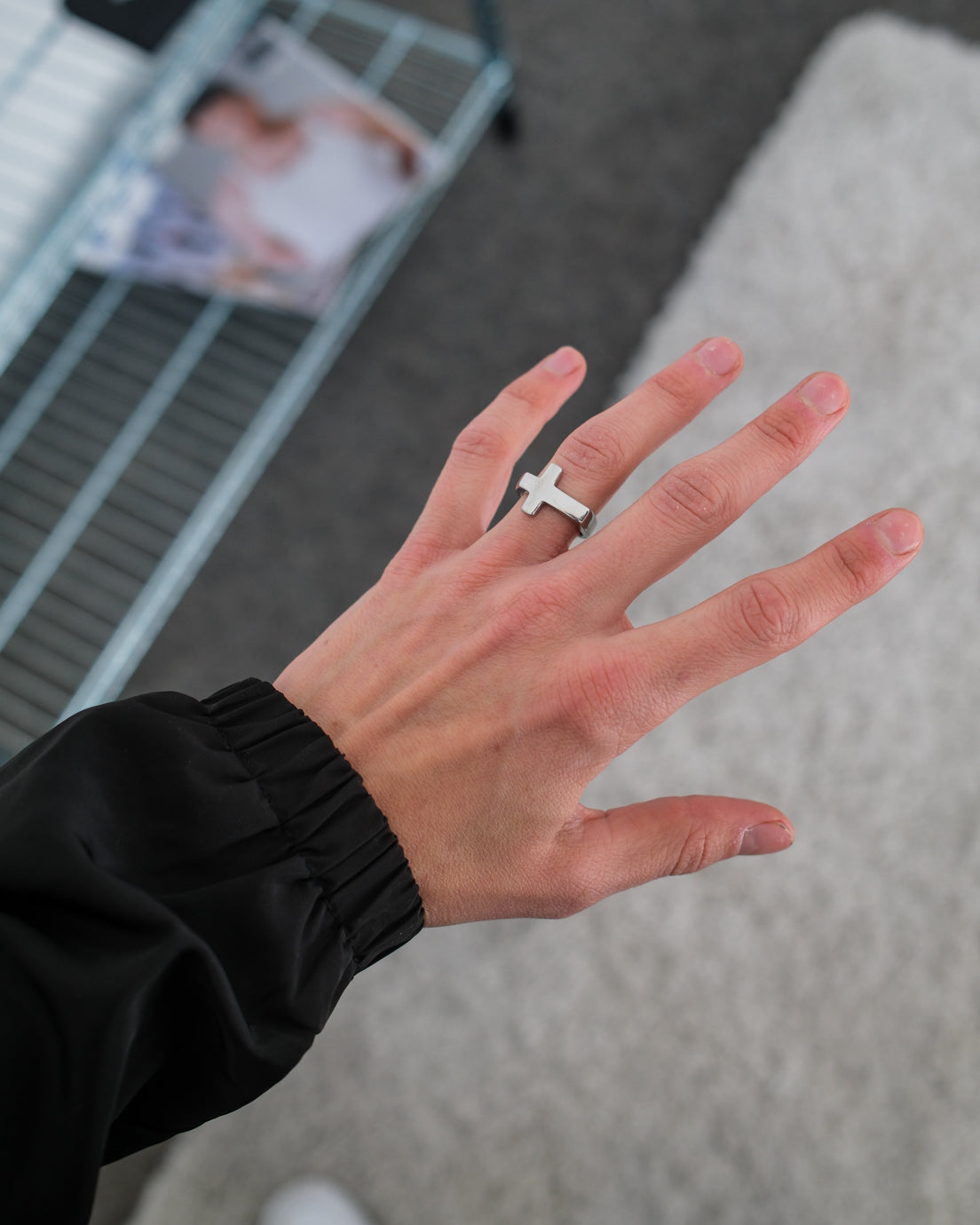 unshinebar-cross-ring-silber-edelstahl-gr-9 image 5