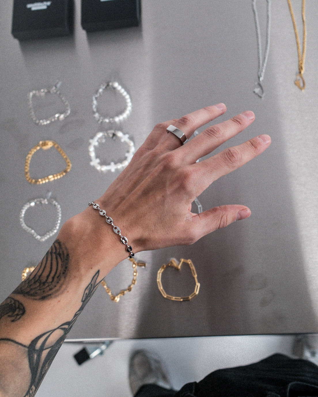 unshinebar-square-ring-siegelring-edelstahl-gold image 3
