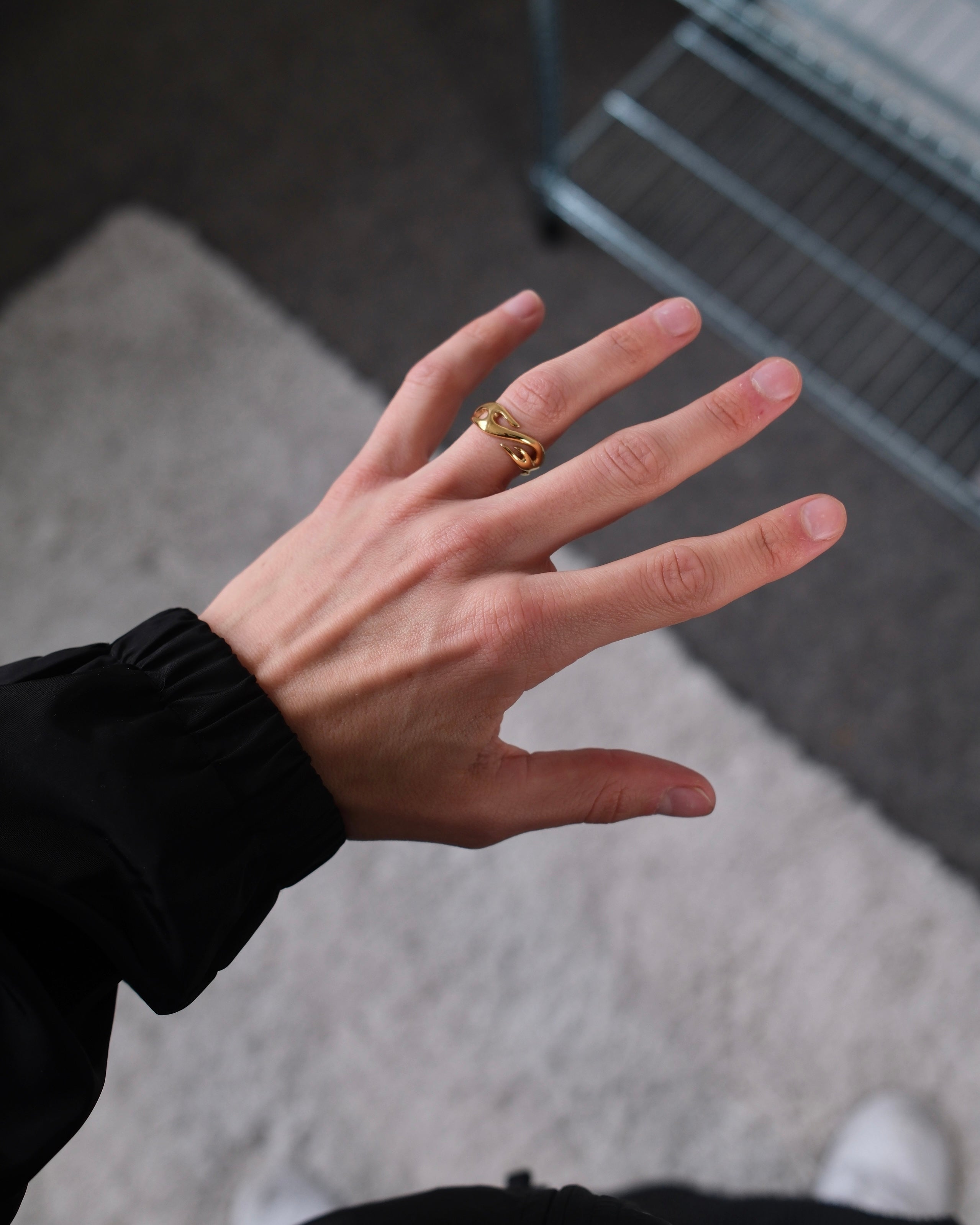 unshinebar-liquid-ring-gold-gr-e-9-edelstahl-ring image 5