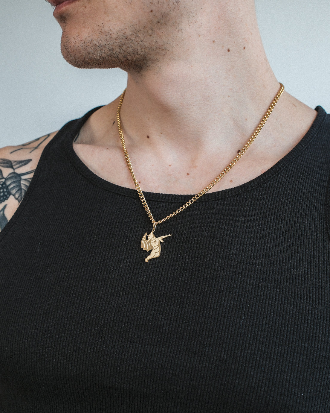 unshinebar-angels-demons-halskette-gold-45cm-oval image 5
