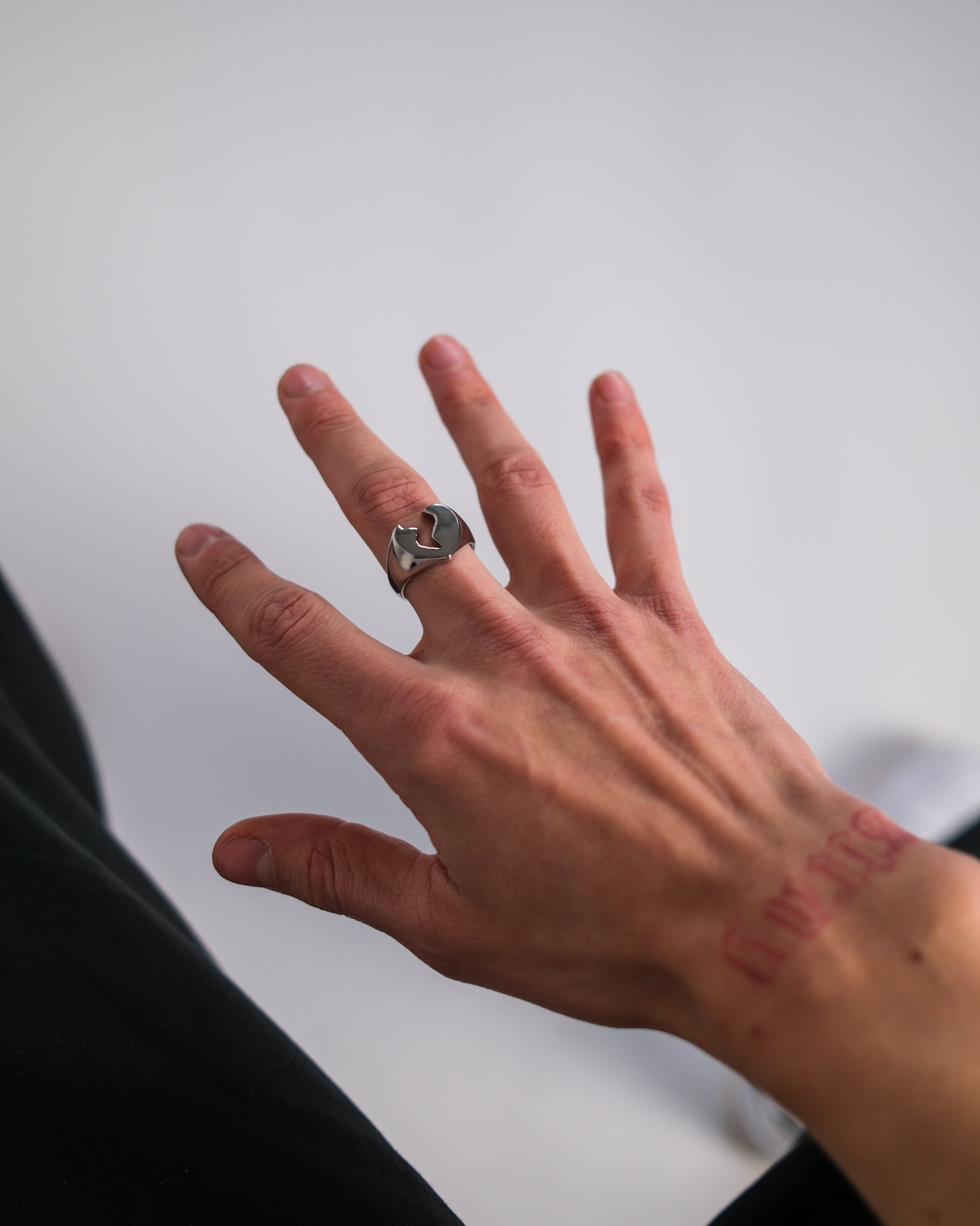 unshinebar-broken-heart-ring-silber-gr-9-edelstahl image 3