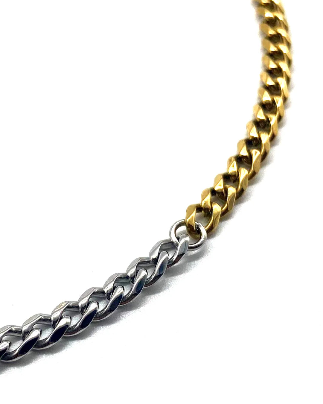 unshinebar-curb-chain-5-2mm-halskette-bicolor-wasserfest image 6