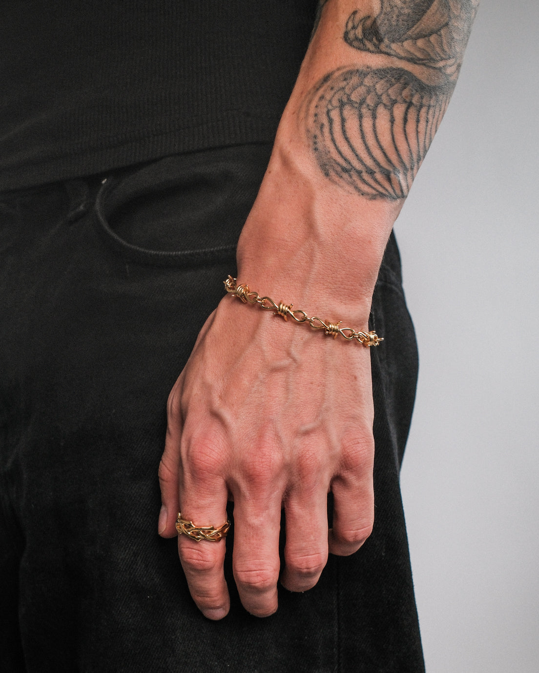 unshinebar-barbed-wire-armband-gold-stacheldraht-5mm image 2