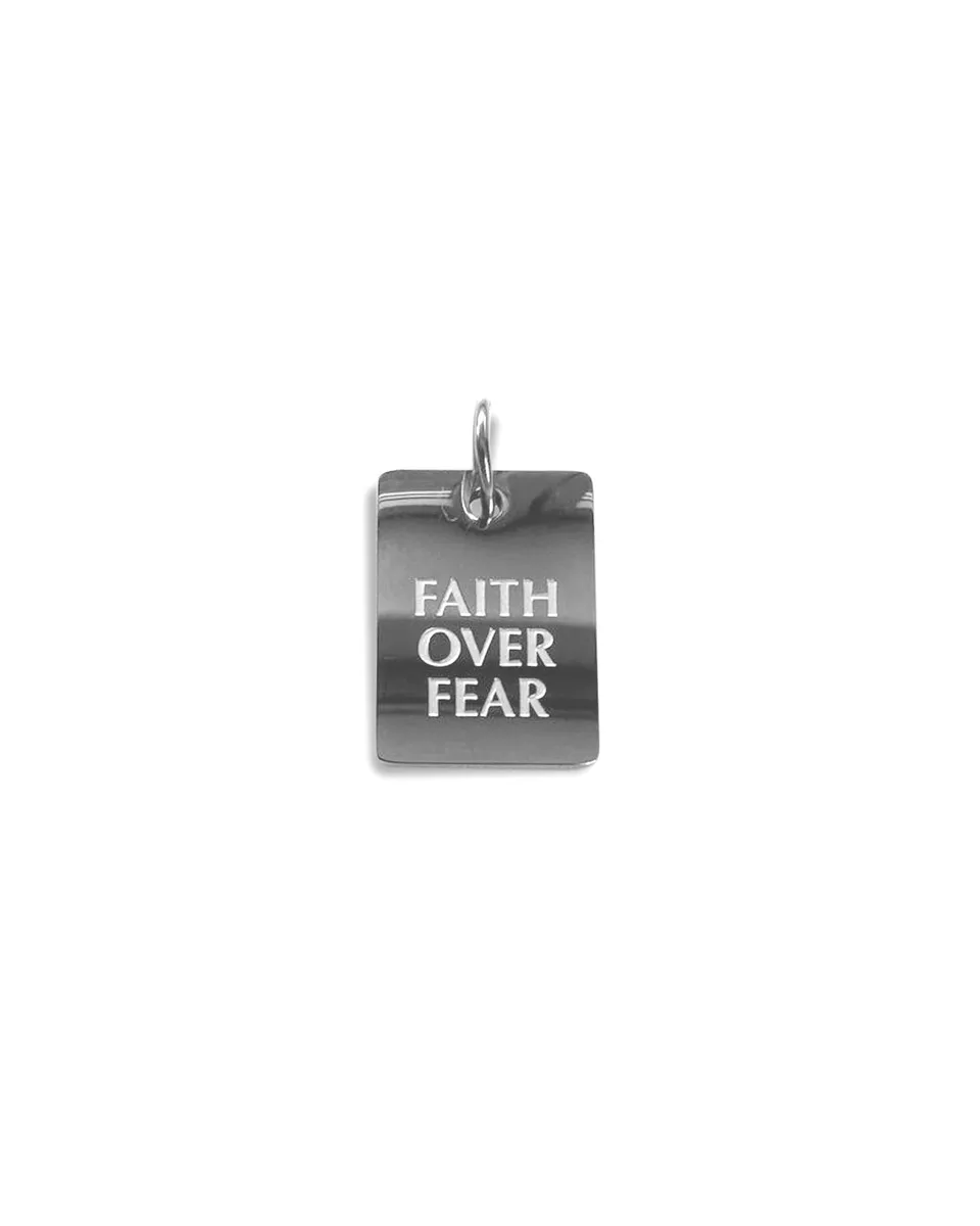unshinebar-faith-over-fear-anh-nger-silber-edelstahl image 1